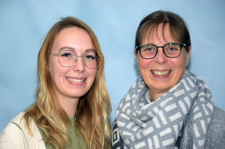 Die Gleichstellungsbeauftragen der Stadt Greven: Petra Freese (rechts) und ihre Stellvertreterin Natali Sender (links)